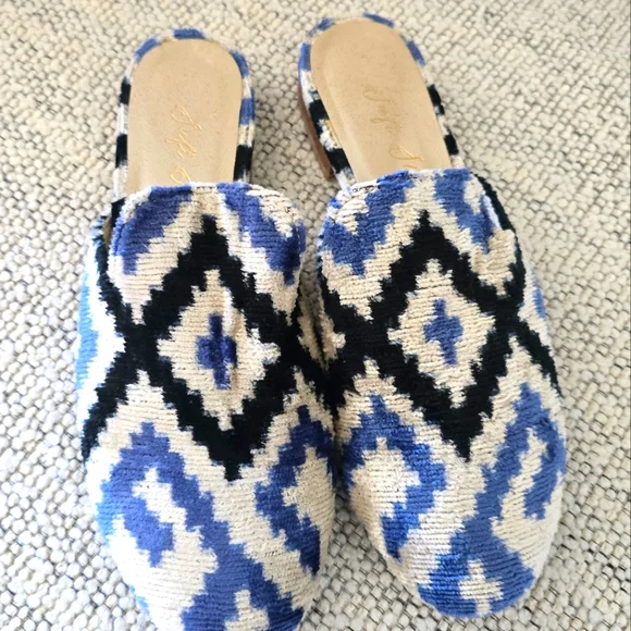 SUFI SHOES Velvet Mules Shoes 39/9 - Picture 2 of 7